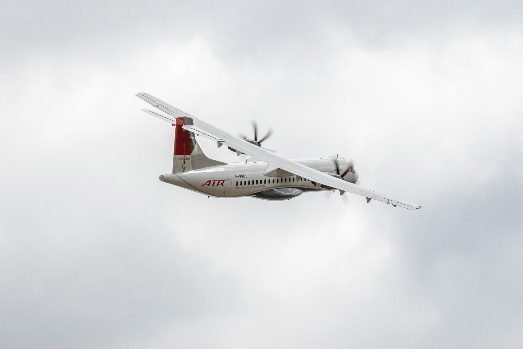 Dernier vol de l’ATR 72-600 MSN 98 à Francazal