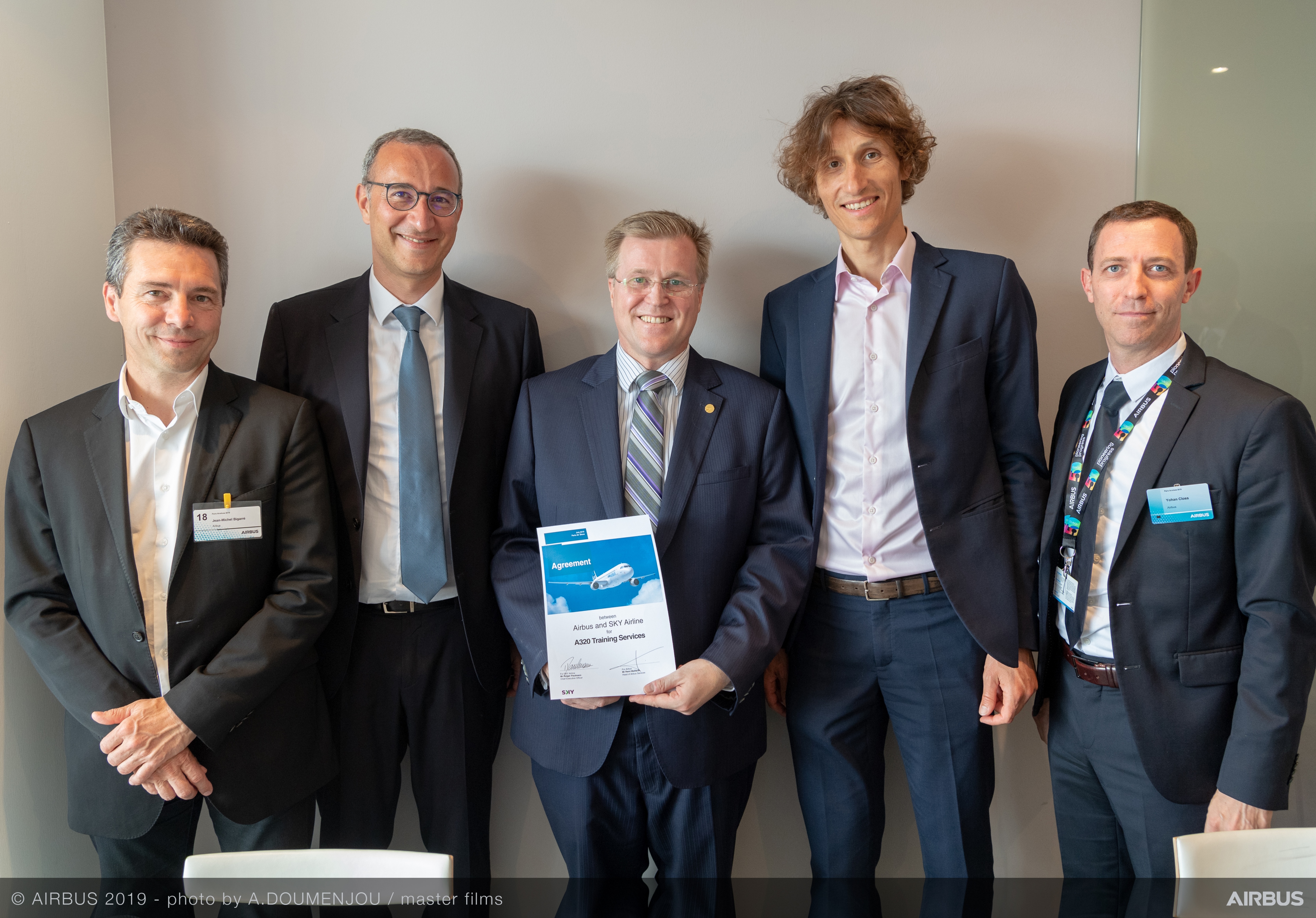 PAS2019-Sky-Airlines-Firma Acuerdo de Entrenamiento