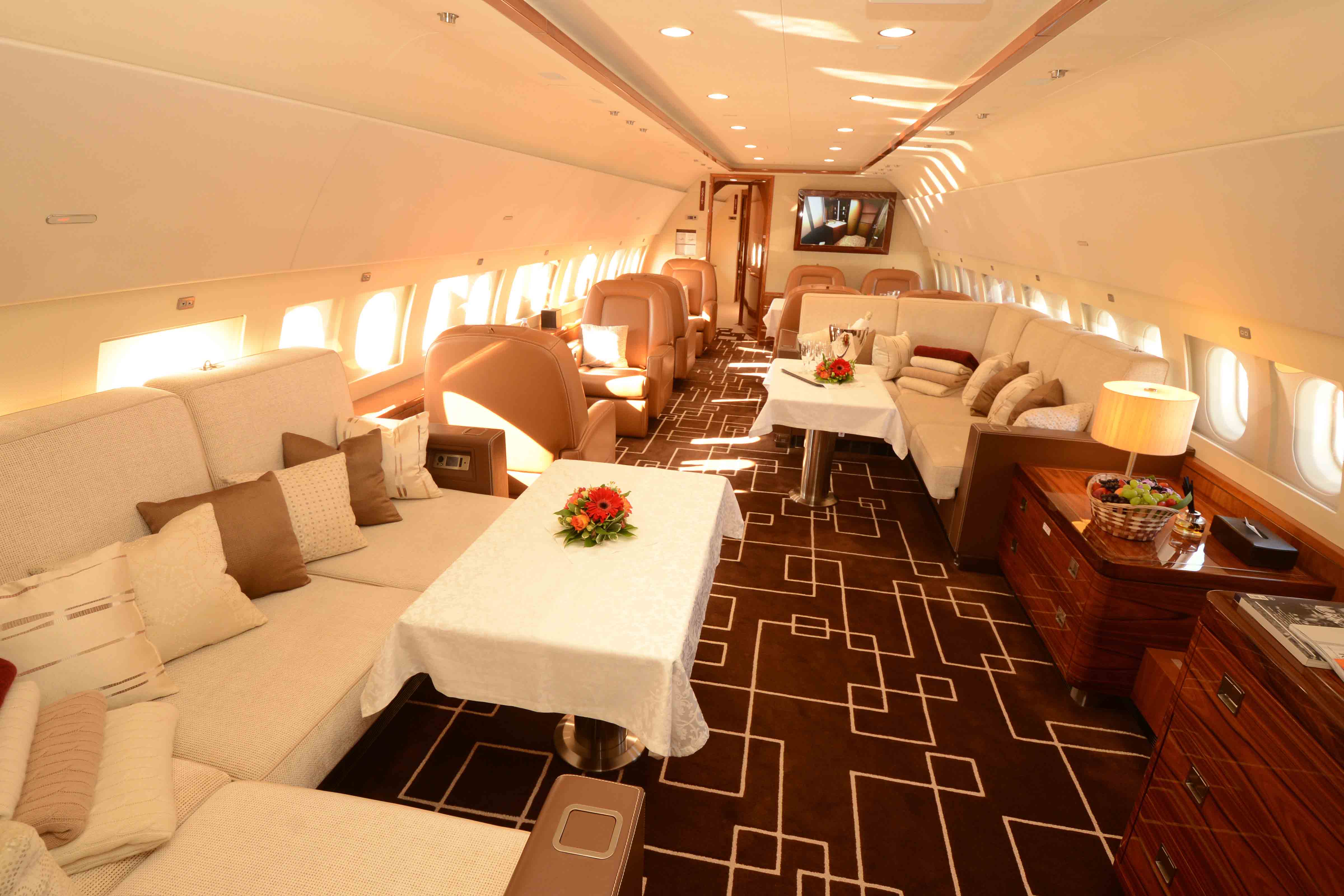 MJet-ACJ319-Lounge-