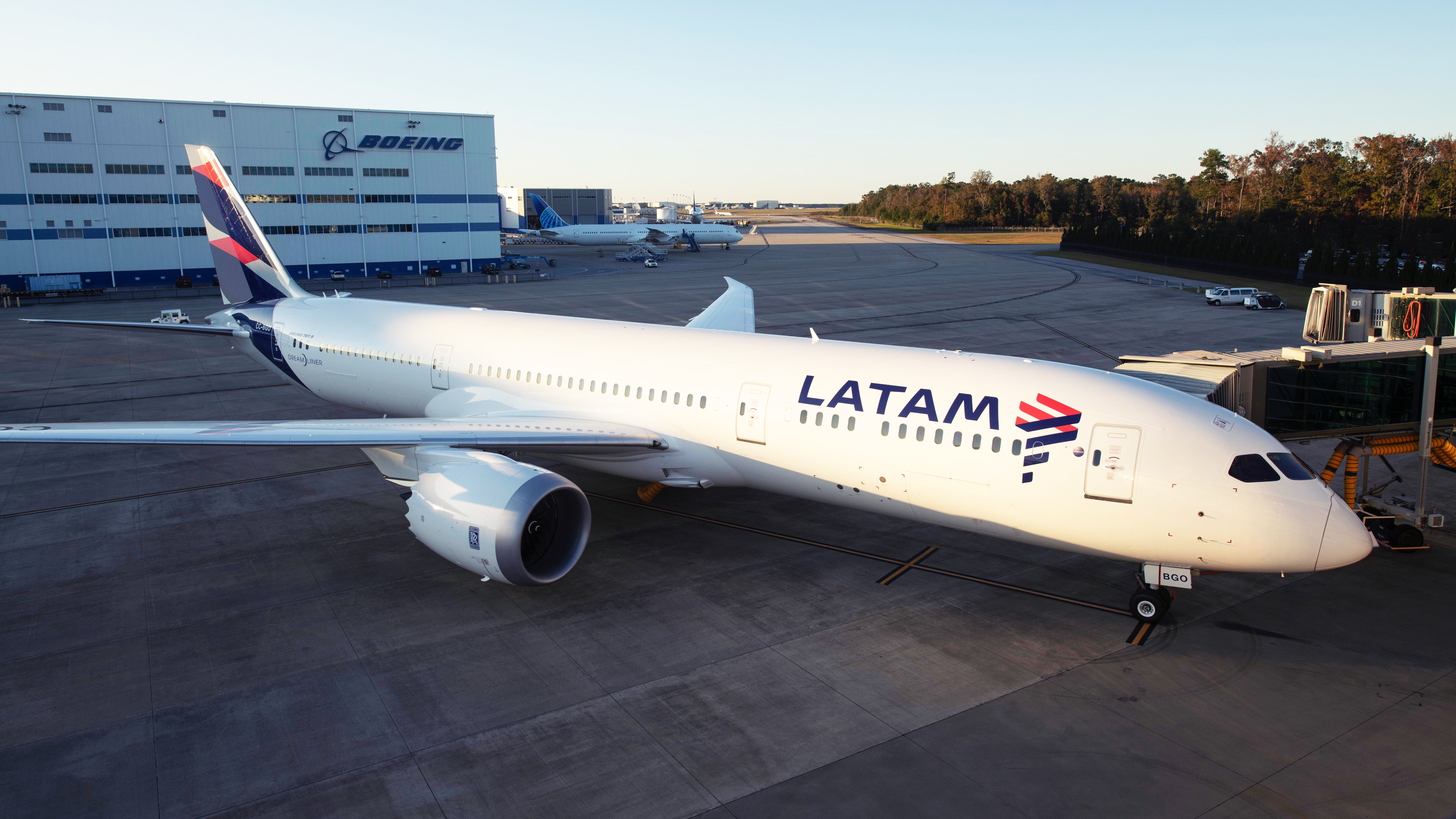 Boeing 787-9 de LATAM, Dreamliner numero 25