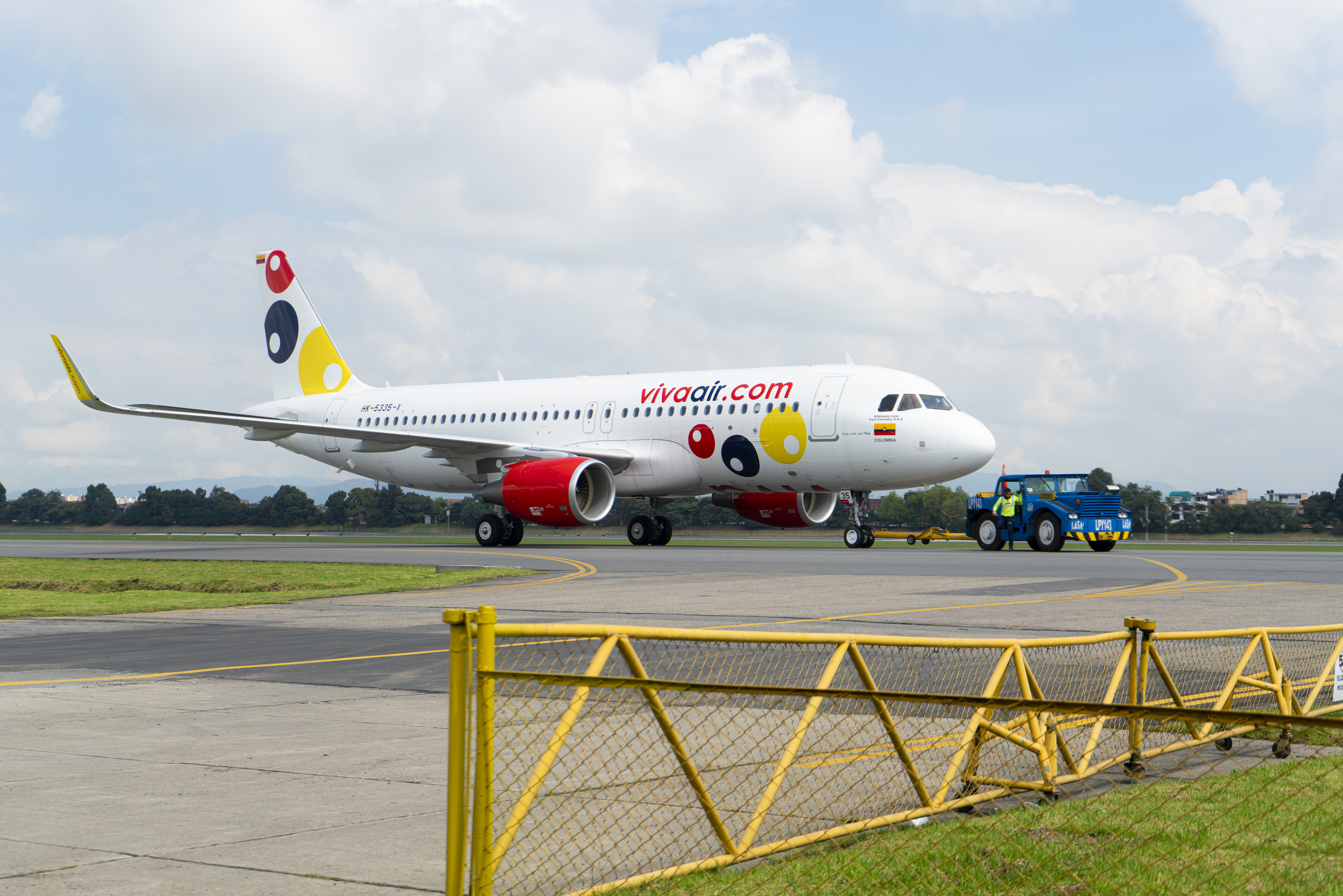 Grupo Viva Air Avión #15 02