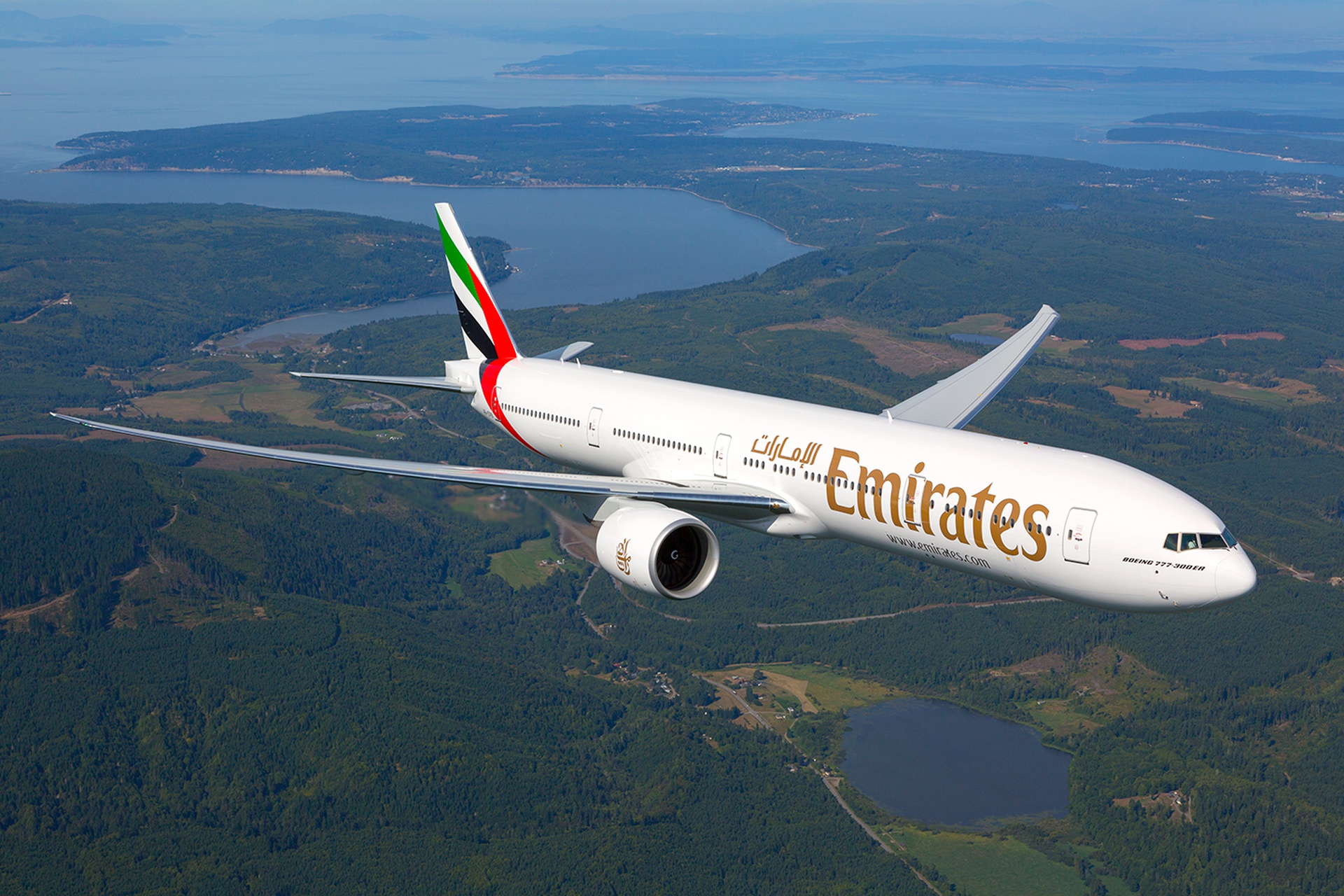 1920_Emirates-Boeing-777-300ER–v3_1-953087