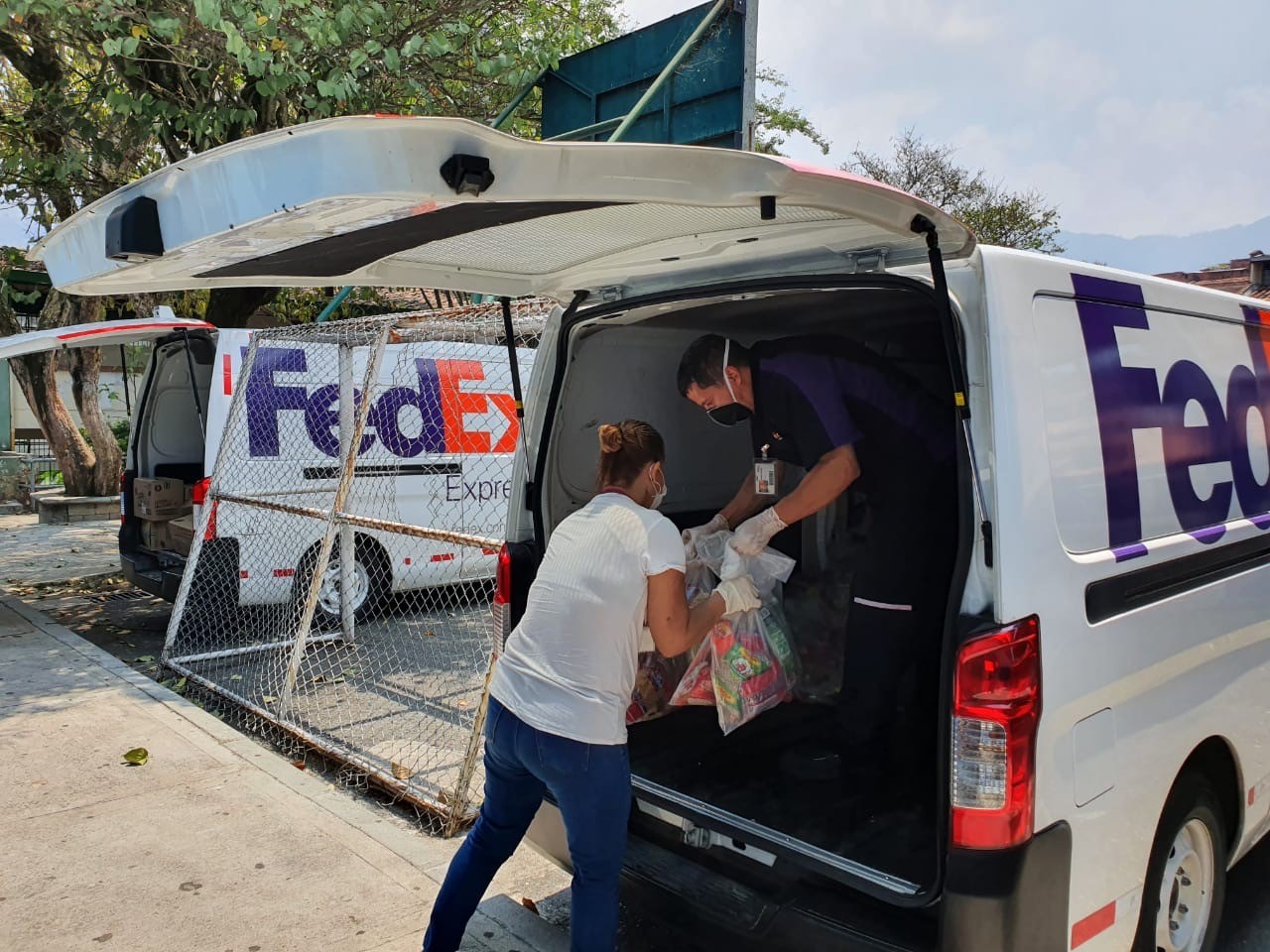 Fedex_Voluntarios_Medellín_1