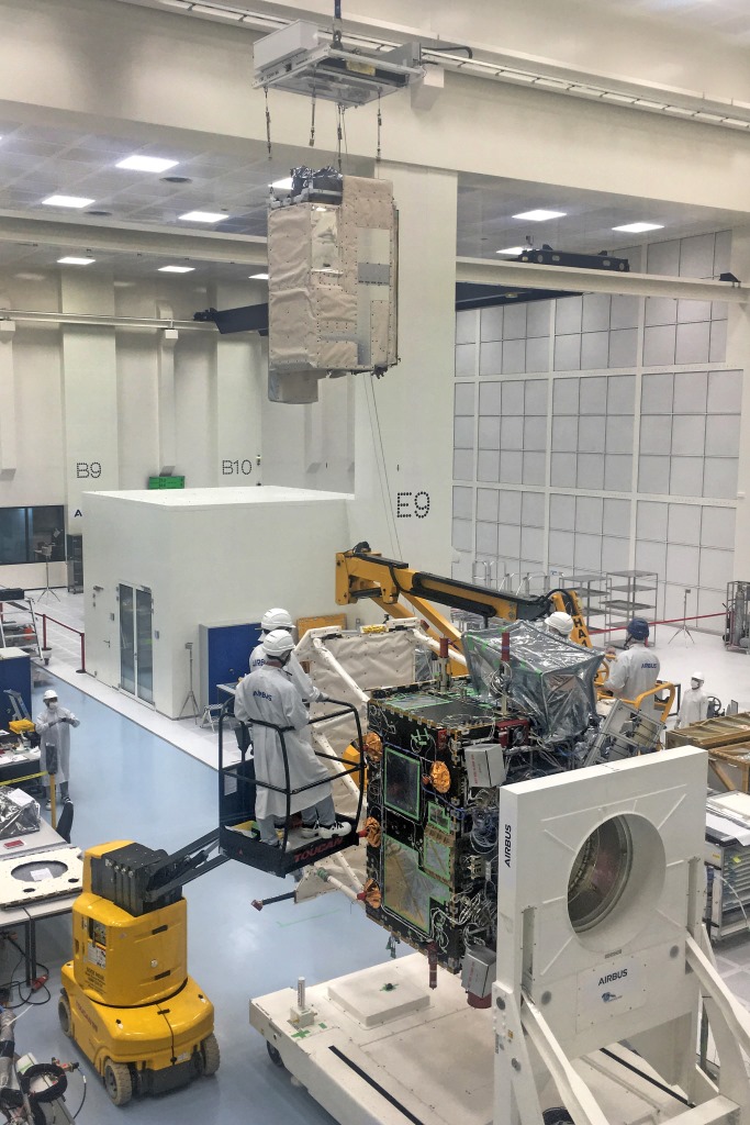 Airbus EarthCARE-Atlid-Integration-in-Friedrichshafen-low-res-Copyright-Airbus2020