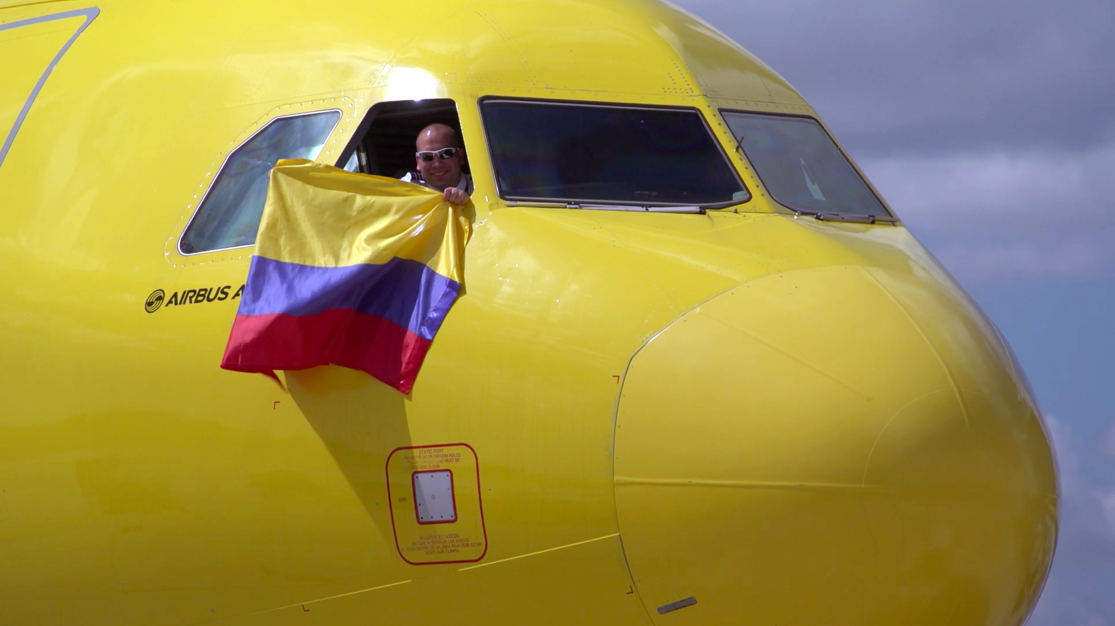Spirit Flight Deck Flag