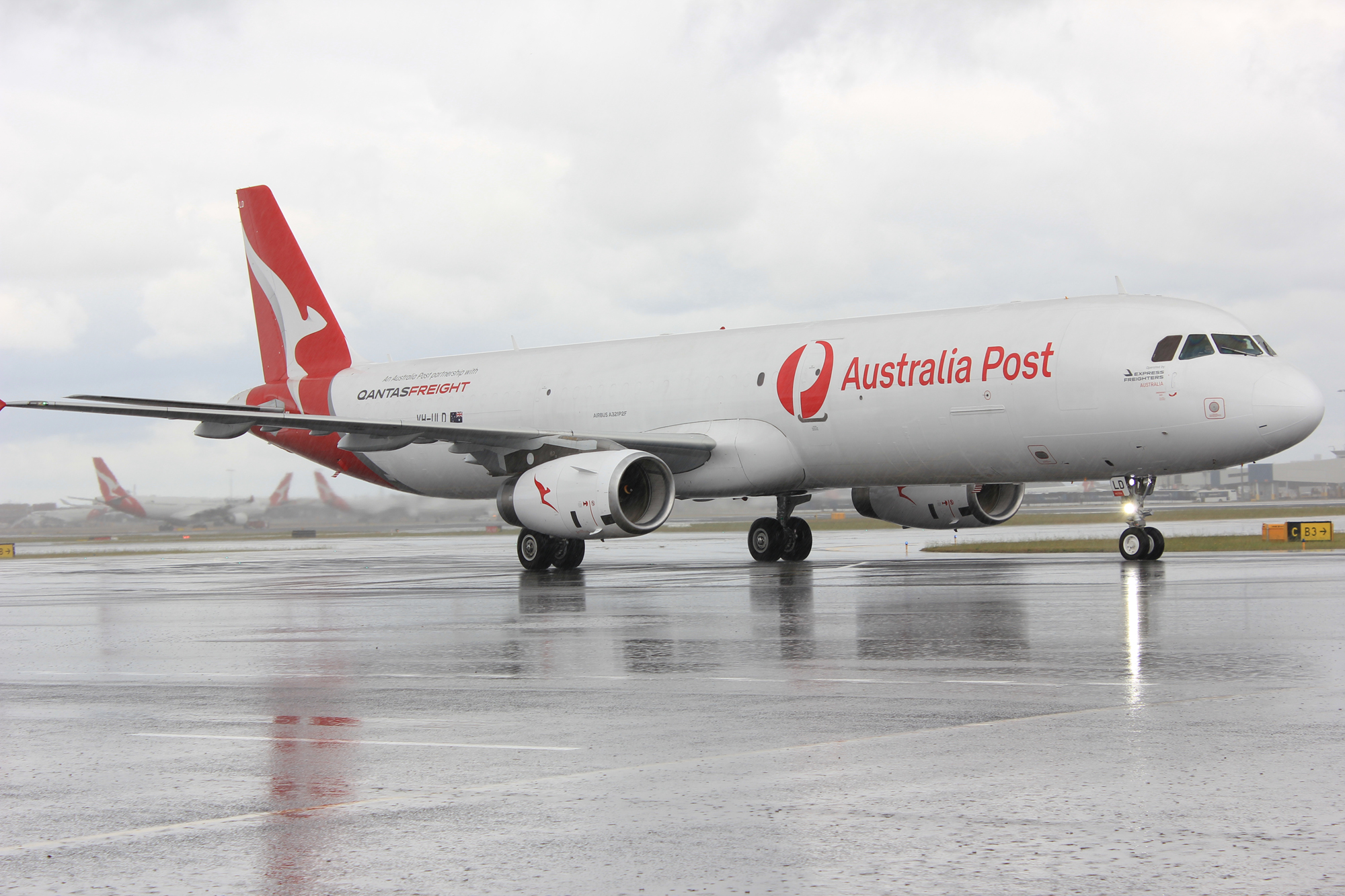 Airbus Pratt Whitney 201027-A321P2F-SYD-ARRIVAL-1