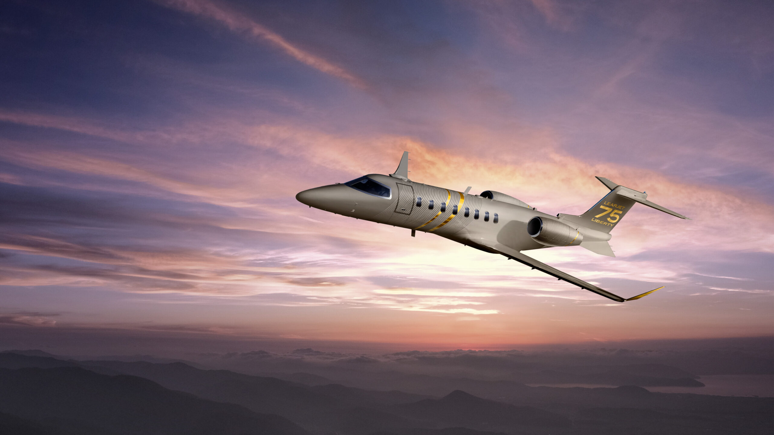 Bombardier learjet-75-liberty-enters-service