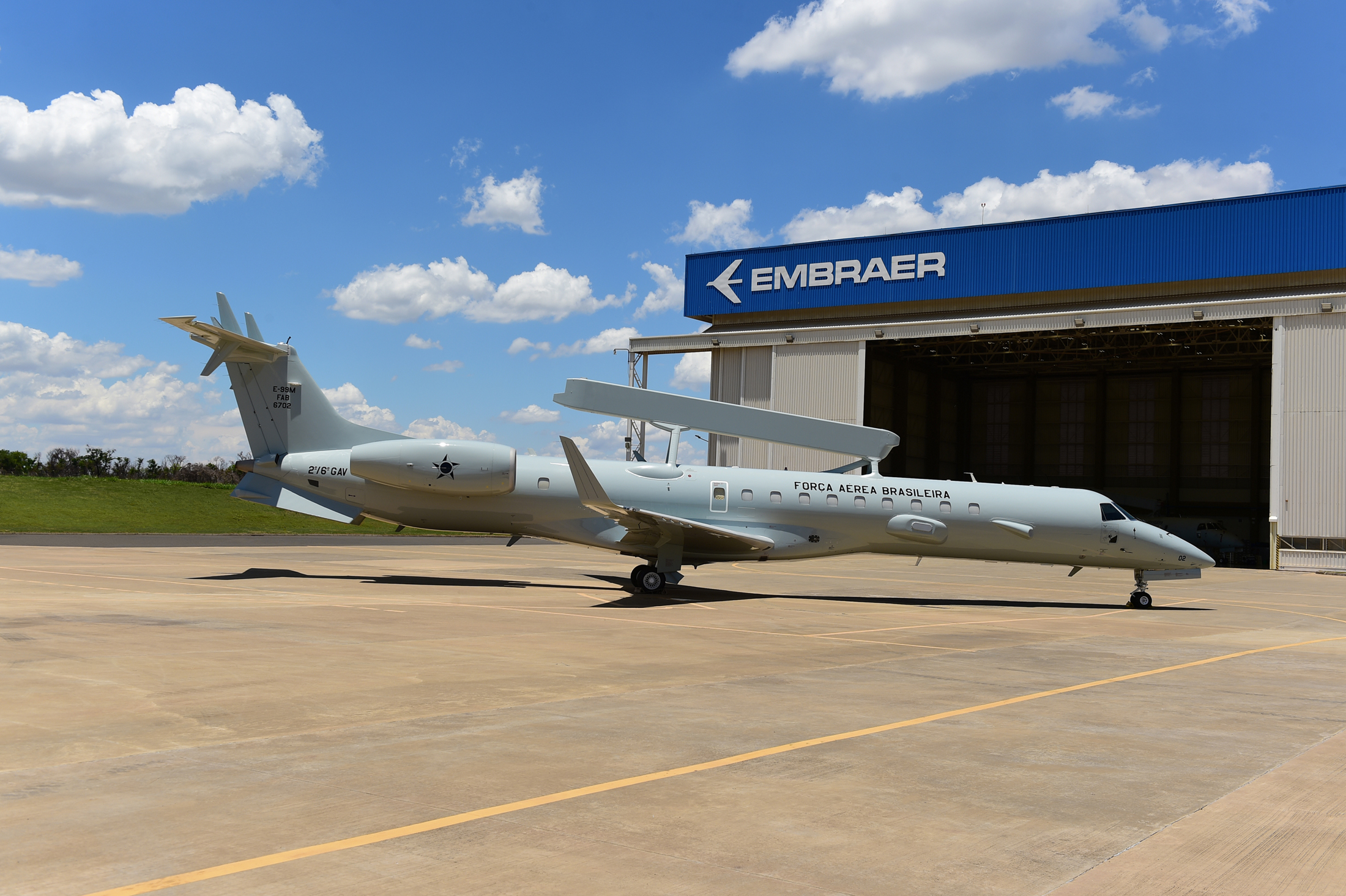 Embraer E99-M High Res