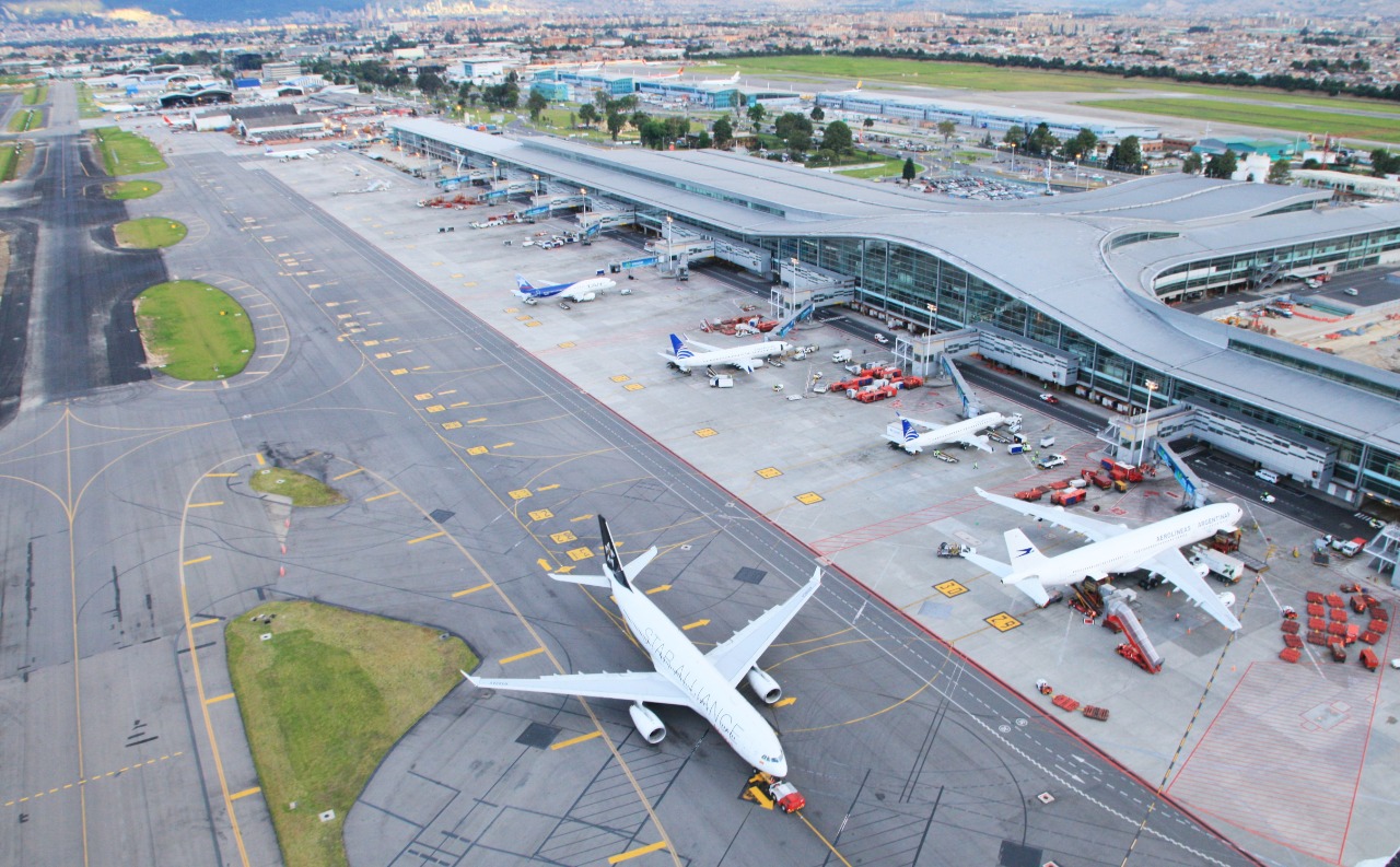 Aeropuerto El Dorado 15-04-2021 2