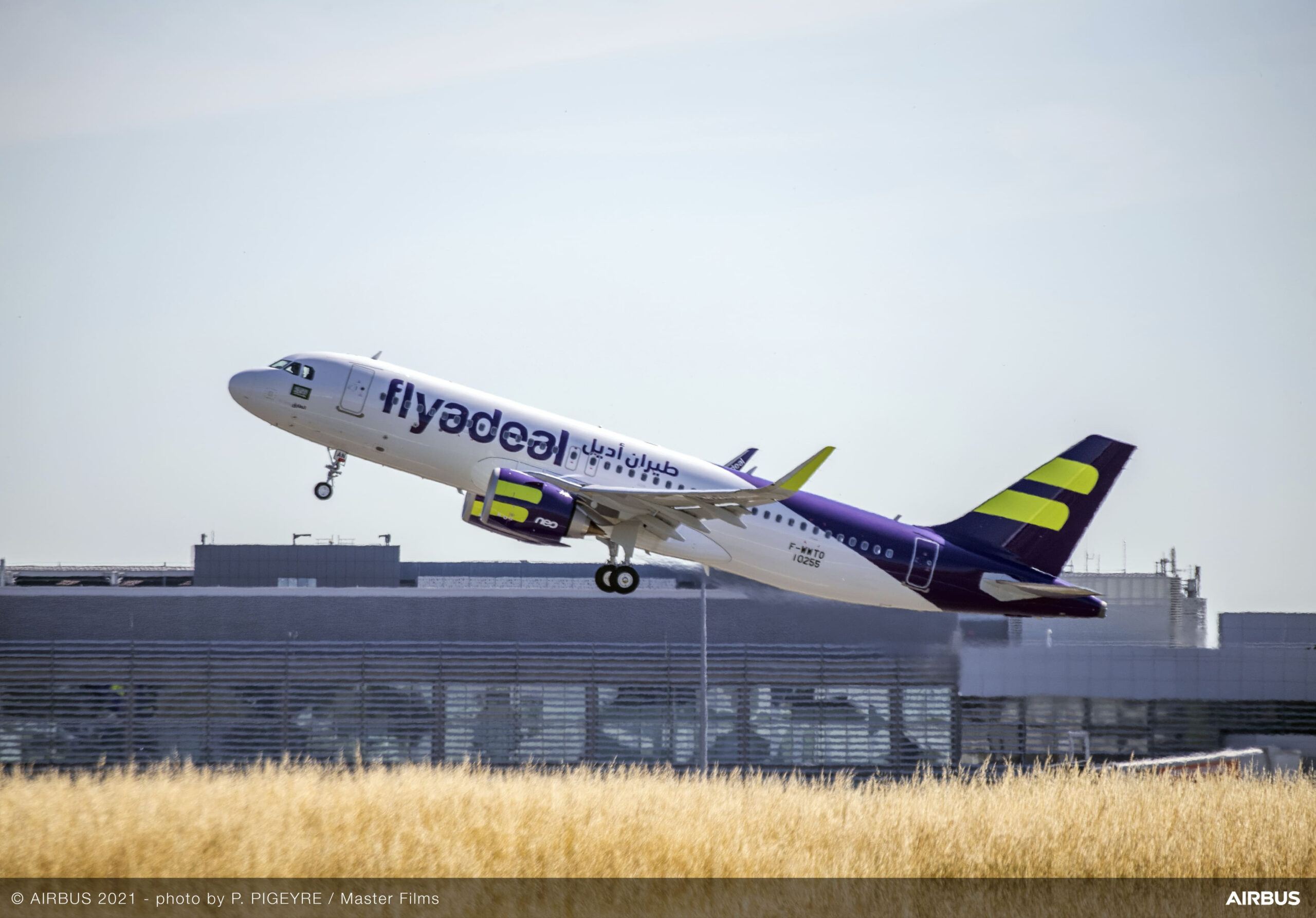 Airbus A320neo flyadeal