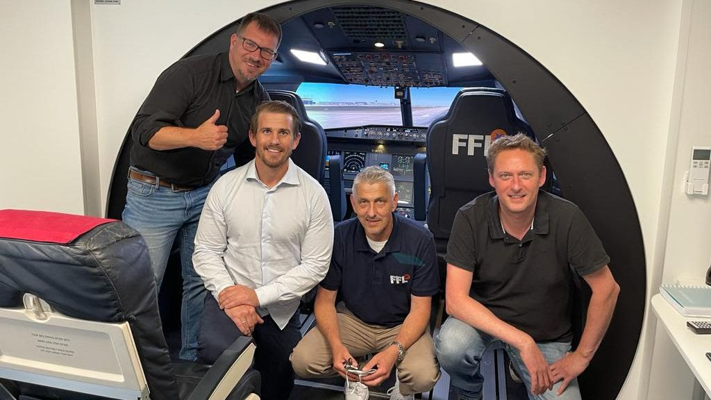 FFL Flight Training ATO receives qualification