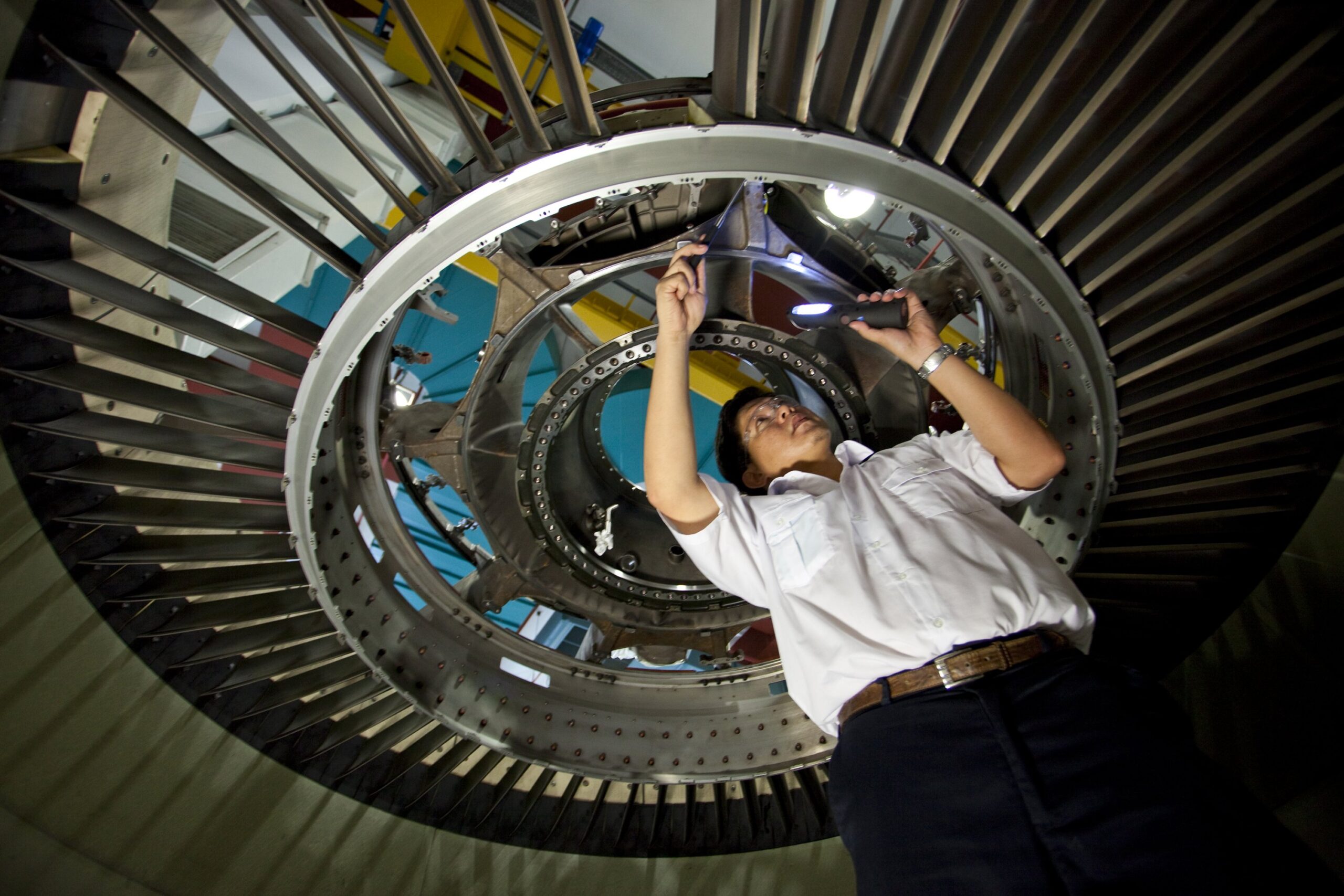 Shanghai Engine Center