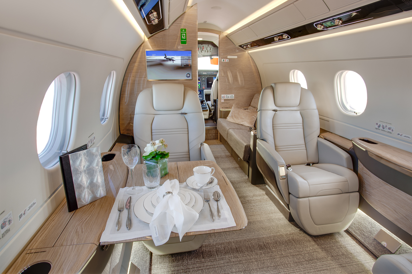 Embraer_Praetor_500_Interior_Print_Size-2 (1)