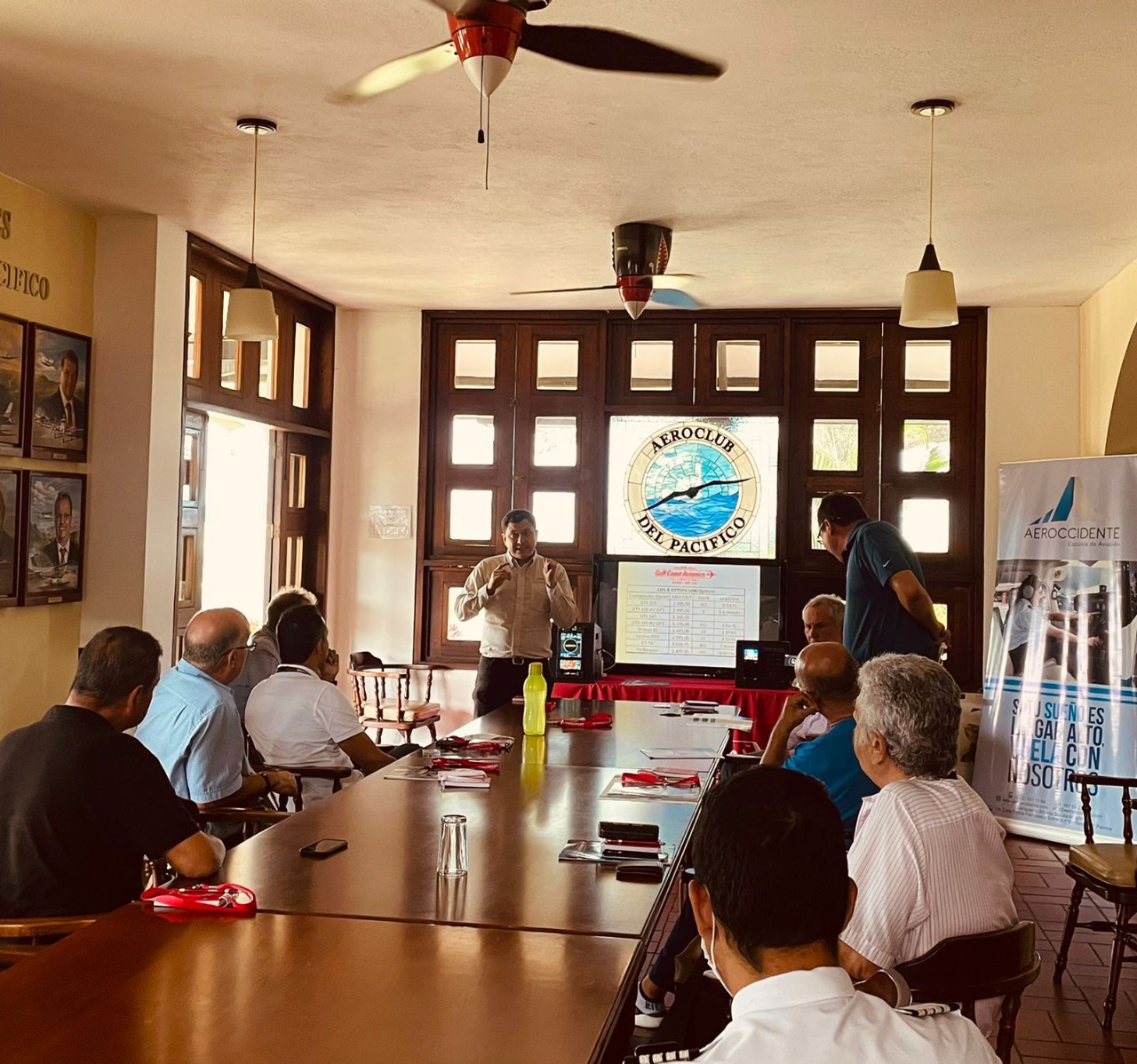 Gulf Coast Avionics Taller ADSB 18-11-2021 (3)