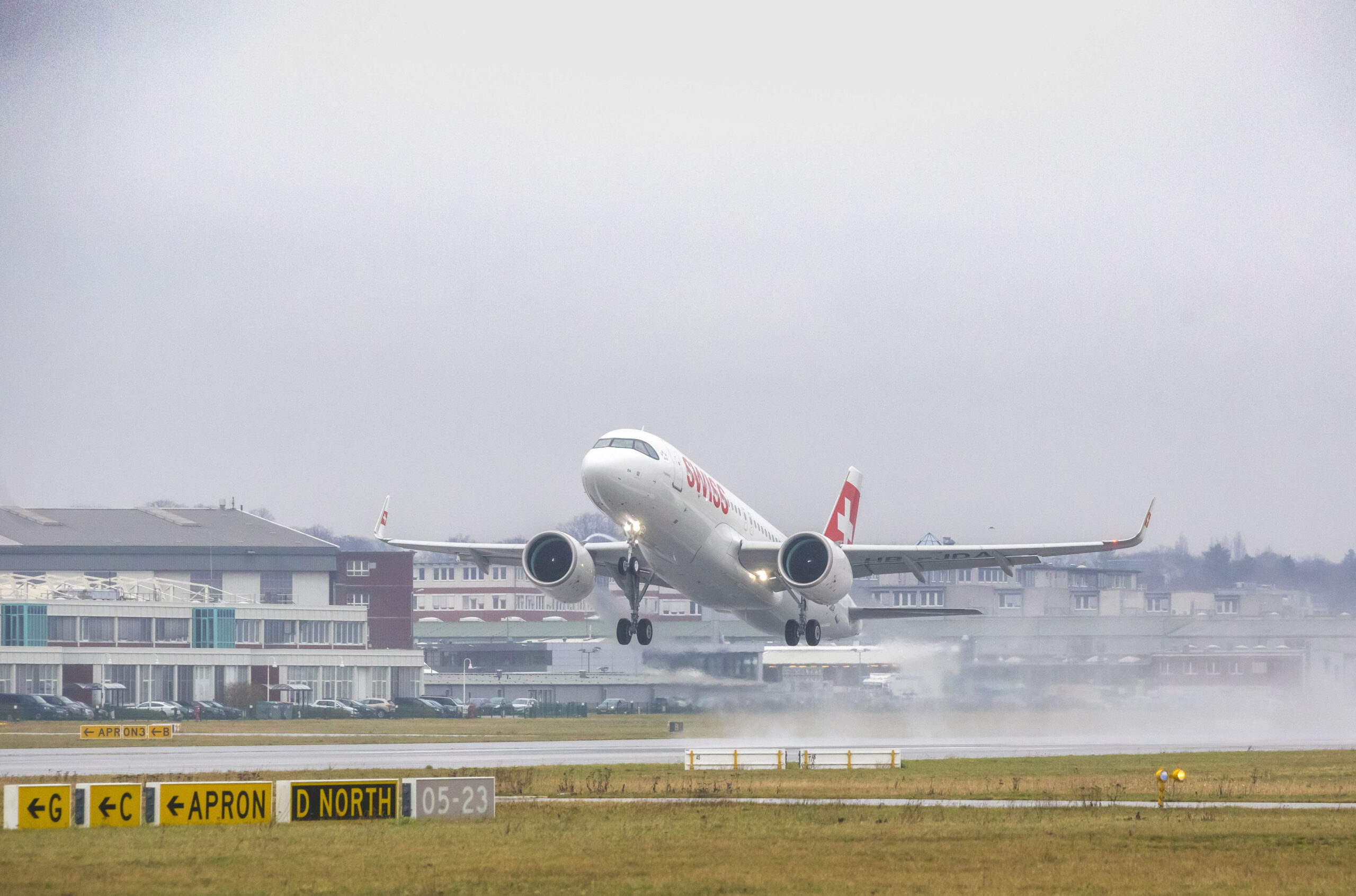 Airbus A320neo Airspace Cabin SWISS 1