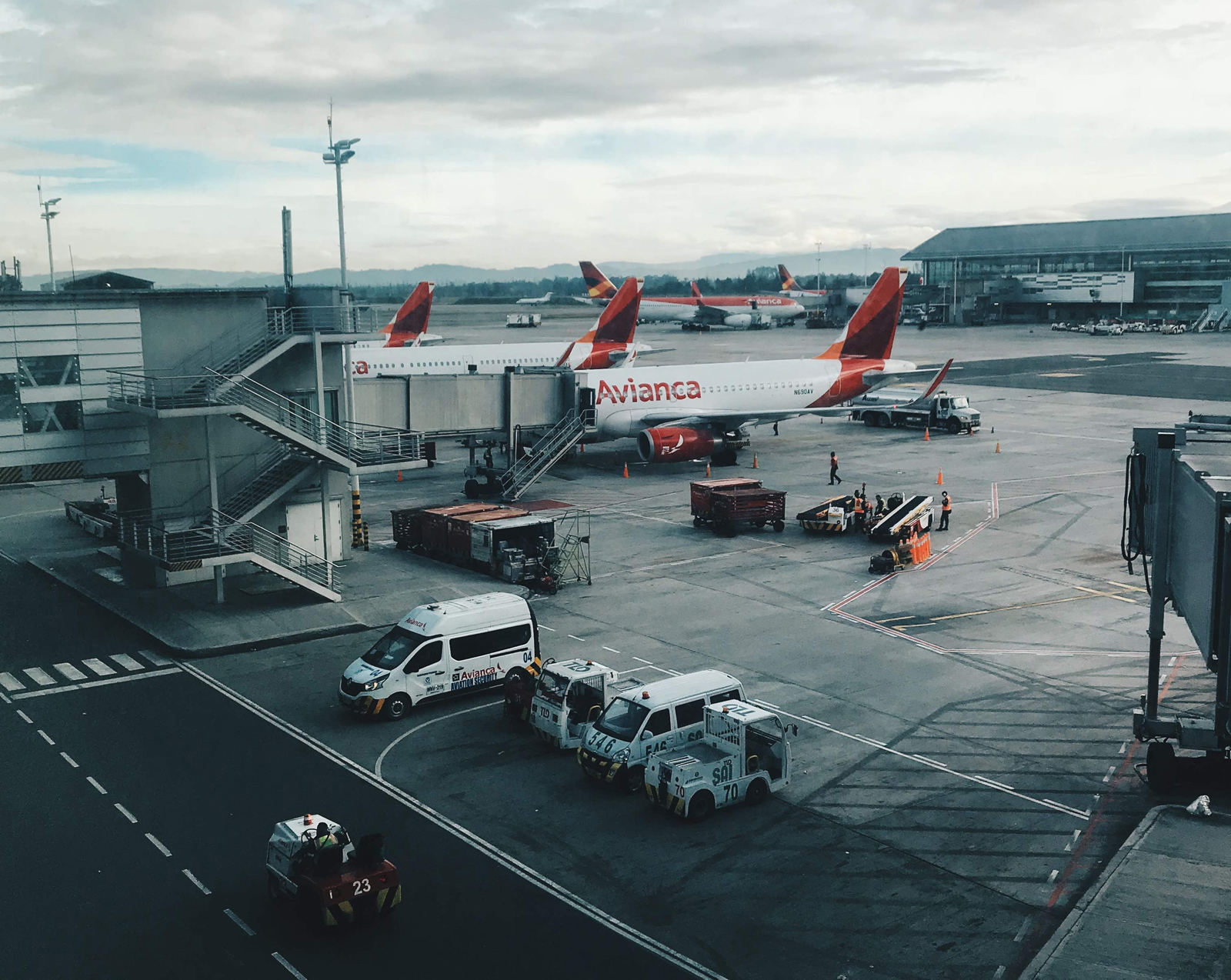 Avianca pexels-luis-cont-5868605 – copia