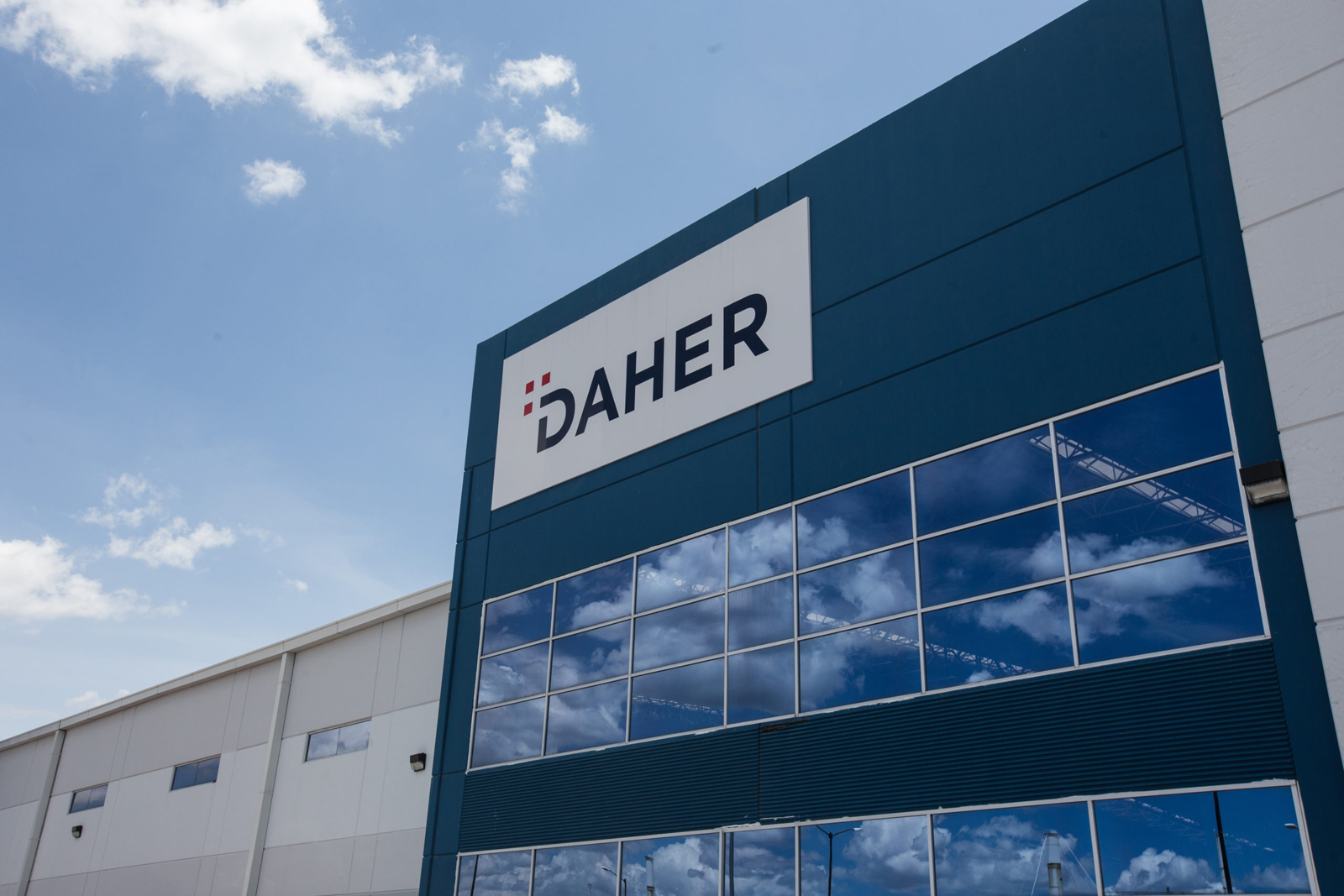Multimages DAHER – PH4 : Opening of the new industrial site
