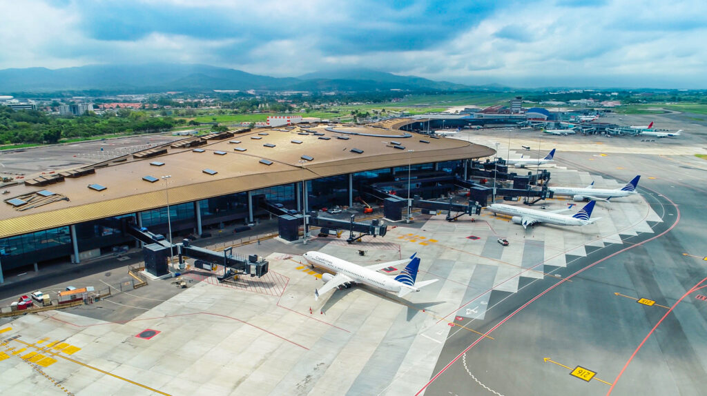 Copa Airlines capacidad para recibir pasajeros y vuelos, y muda operaciones a la nueva terminal 2 Aeropuerto Internacional Tocumen en Panamá - AeroErmo