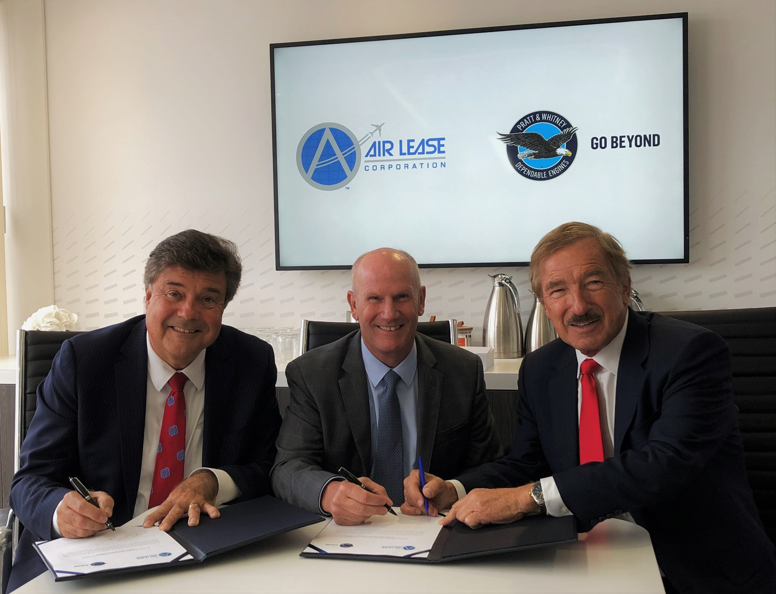 Air Lease Corporation Announces Lease Placement Of Tw vrogue.co