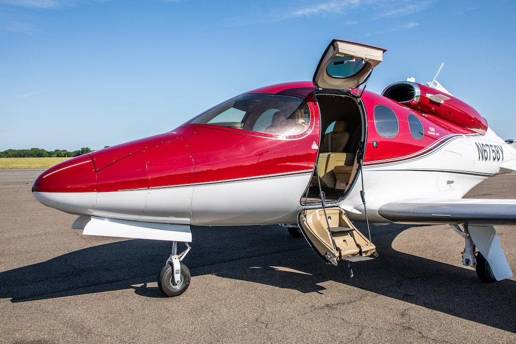 IADA Welcomes Lone Mountain Aircraft