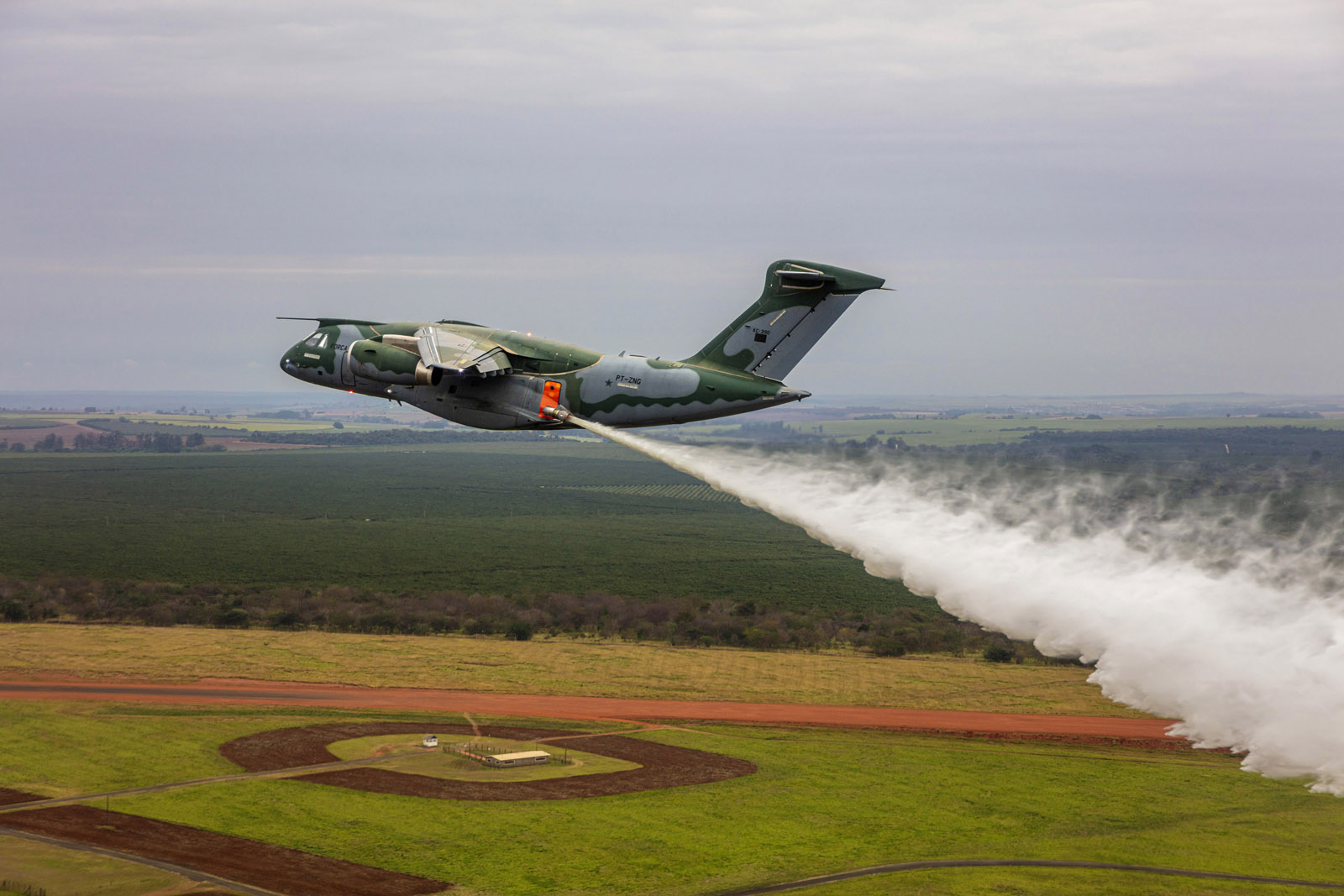 Embraer C-390 AERIAL FIREFIGHTING OPERATION CERTIFICATION (1)