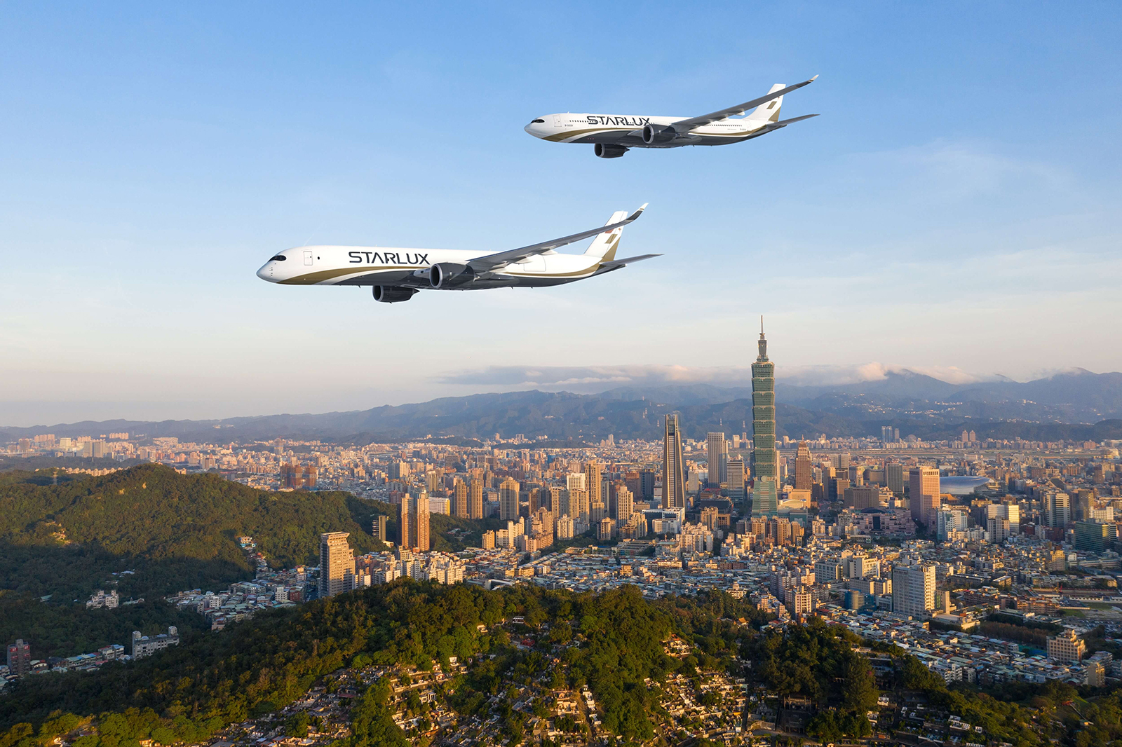 Airbus A350F A330neo STARLUX