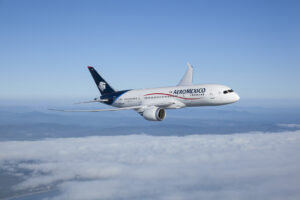 Aeromexico 787 LN 115 Air to Air