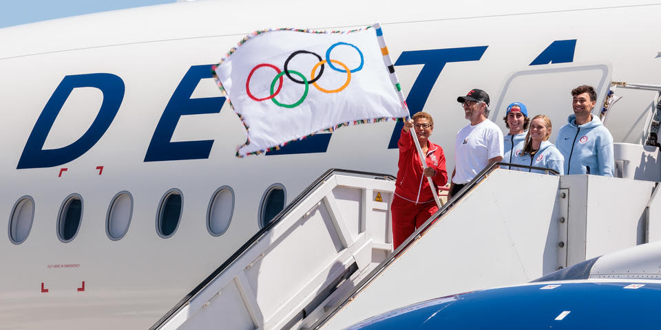 Delta Air Lines Team USA 1