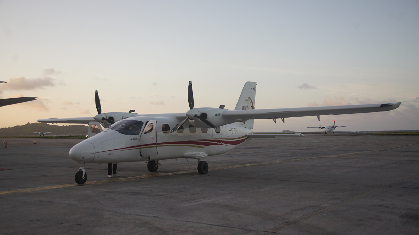 Tecnam P2012-STOL-IDC-SEYCHELLES-3