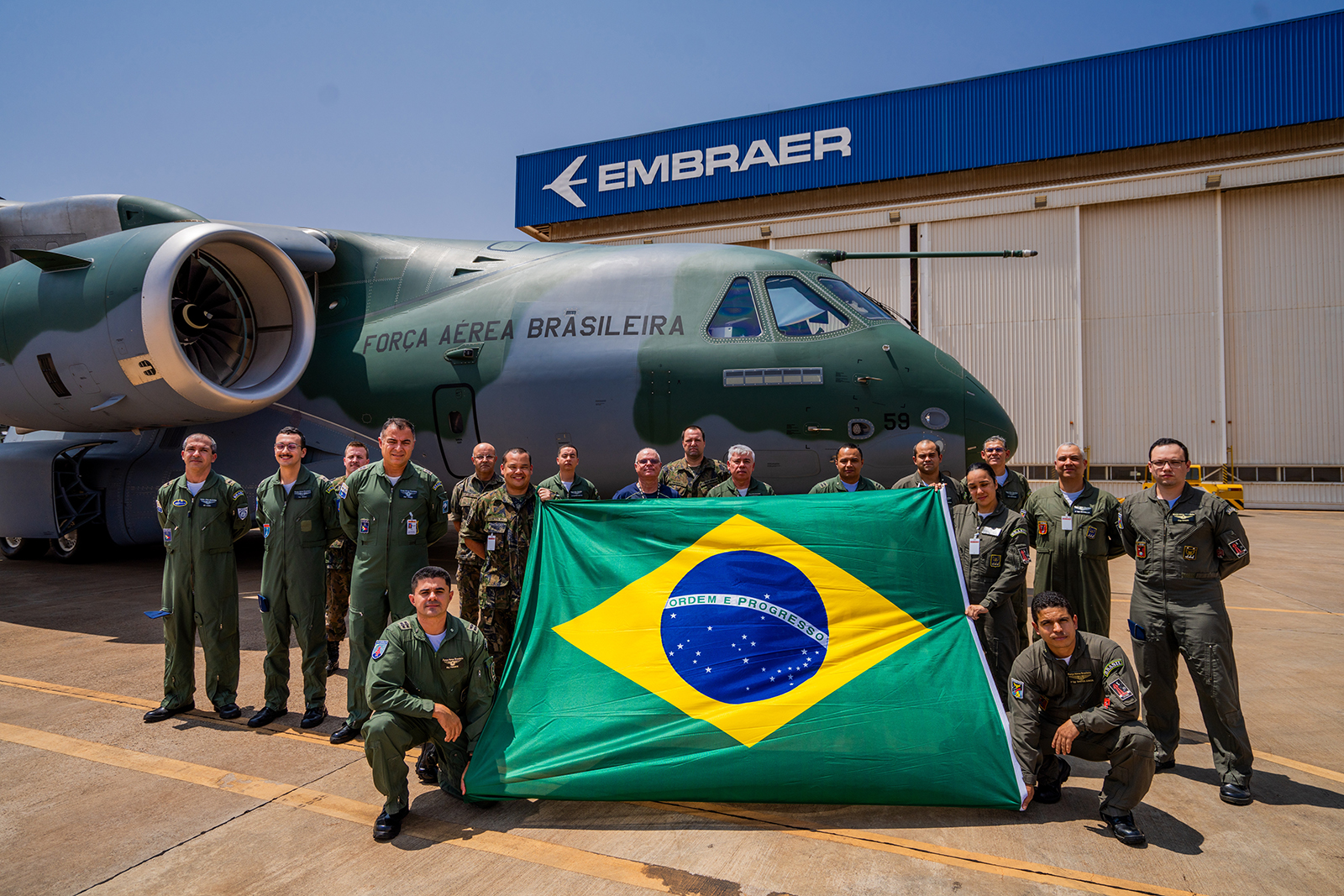 Embraer entrega C-390 – FAB
