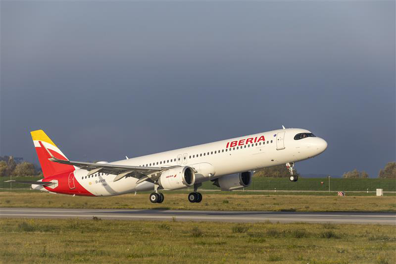 Iberia Airbus A321XLR (6)