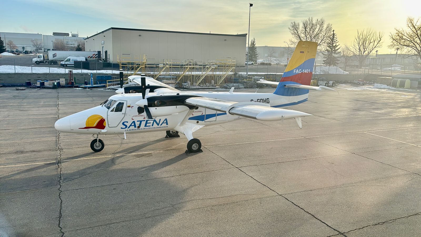 SATENA entrega segundo avion Twin Otter 2