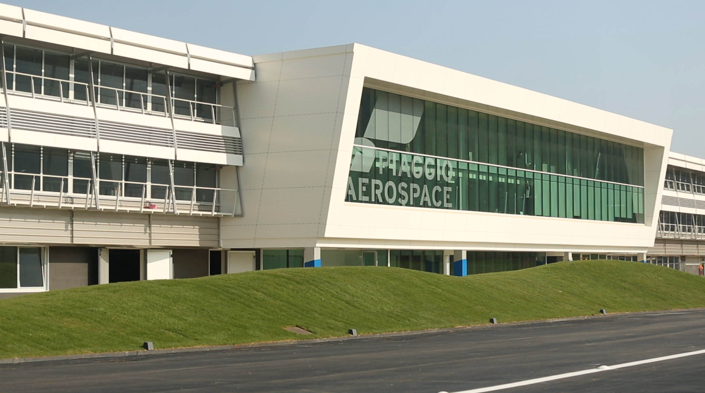Piaggio Aerospace complejo empresarial