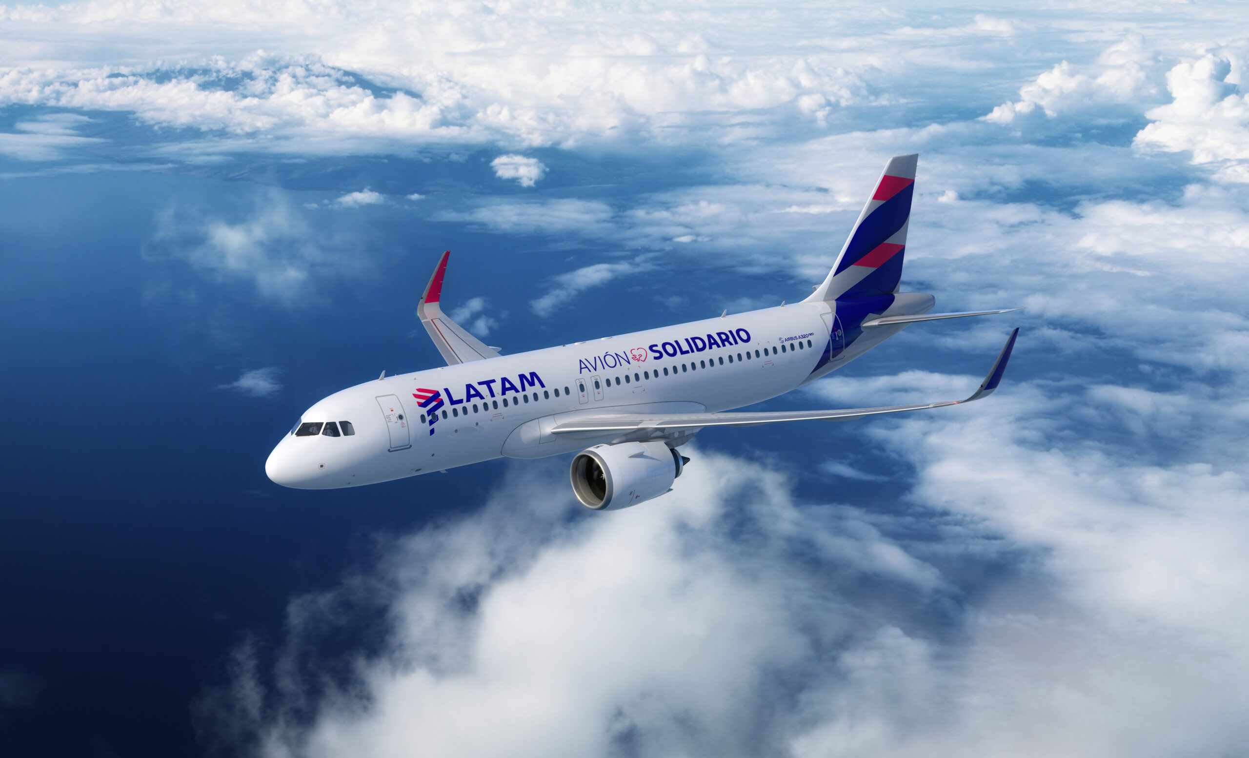 240814_Latam_A320_Avion_option2-scaled