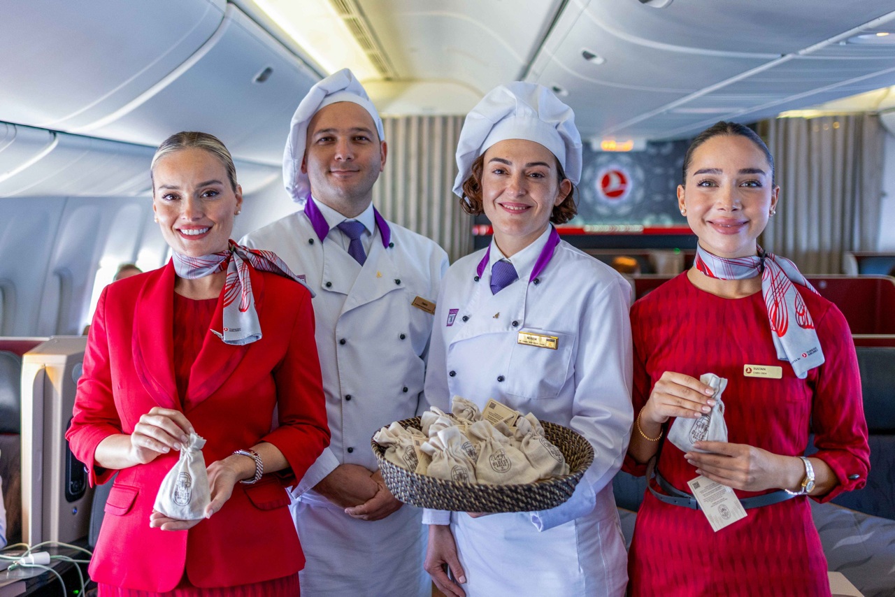Turkish Airlines Pan_mas_antiguo_del_mundo_01 Large