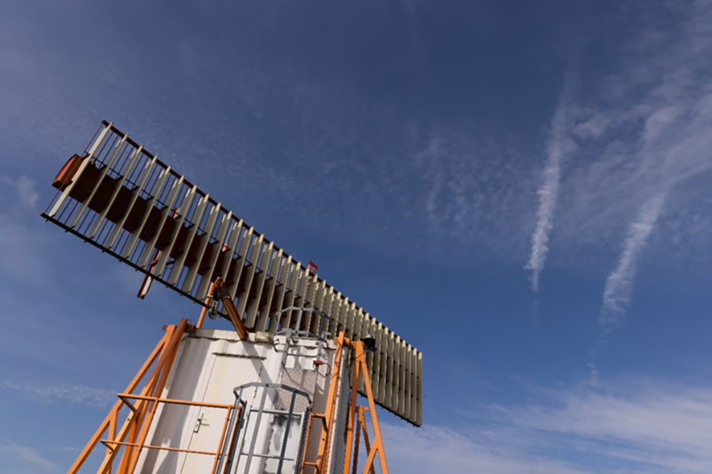 Thales lanzamiento radar vigilancia trafico aereo 06-2025