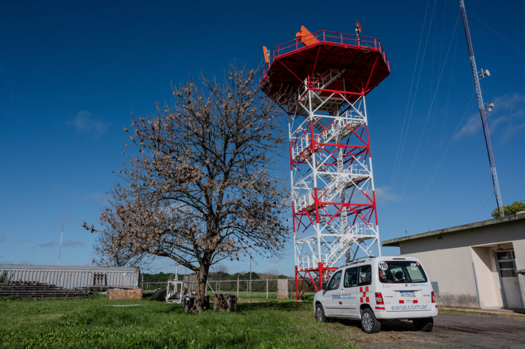 EANA-Comunicado-de-prensa-Puesta-en-servicio-del-radar-Ezeiza-03-1024×681