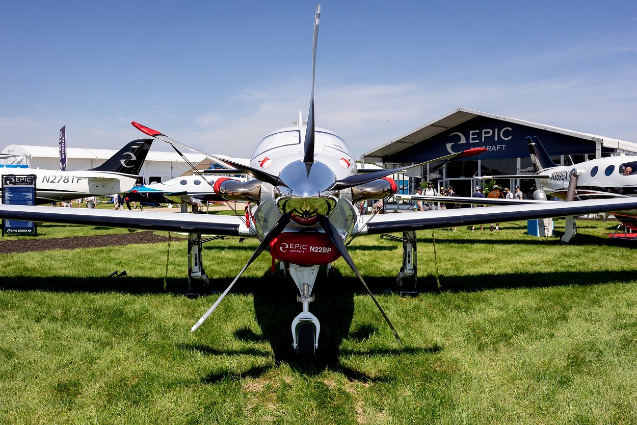 Epic-Aircraft-EAA airventure