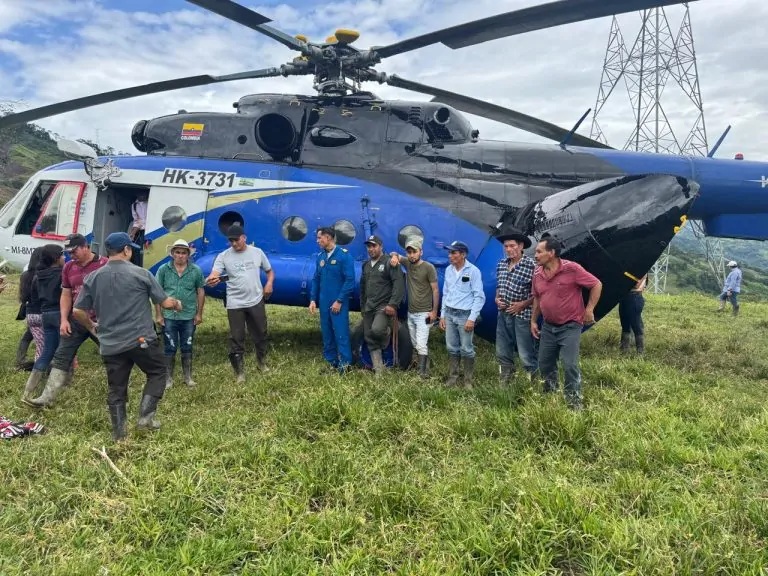 Helistar helicoptero ayuda humanitaria Boyaca 07-2025