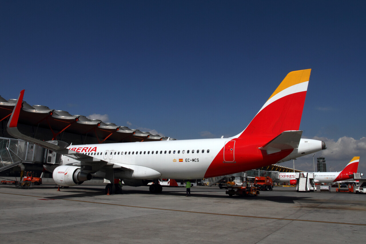 Iberia_airlines-Iberia_e_Iberia_Express-1280×853-ref170441