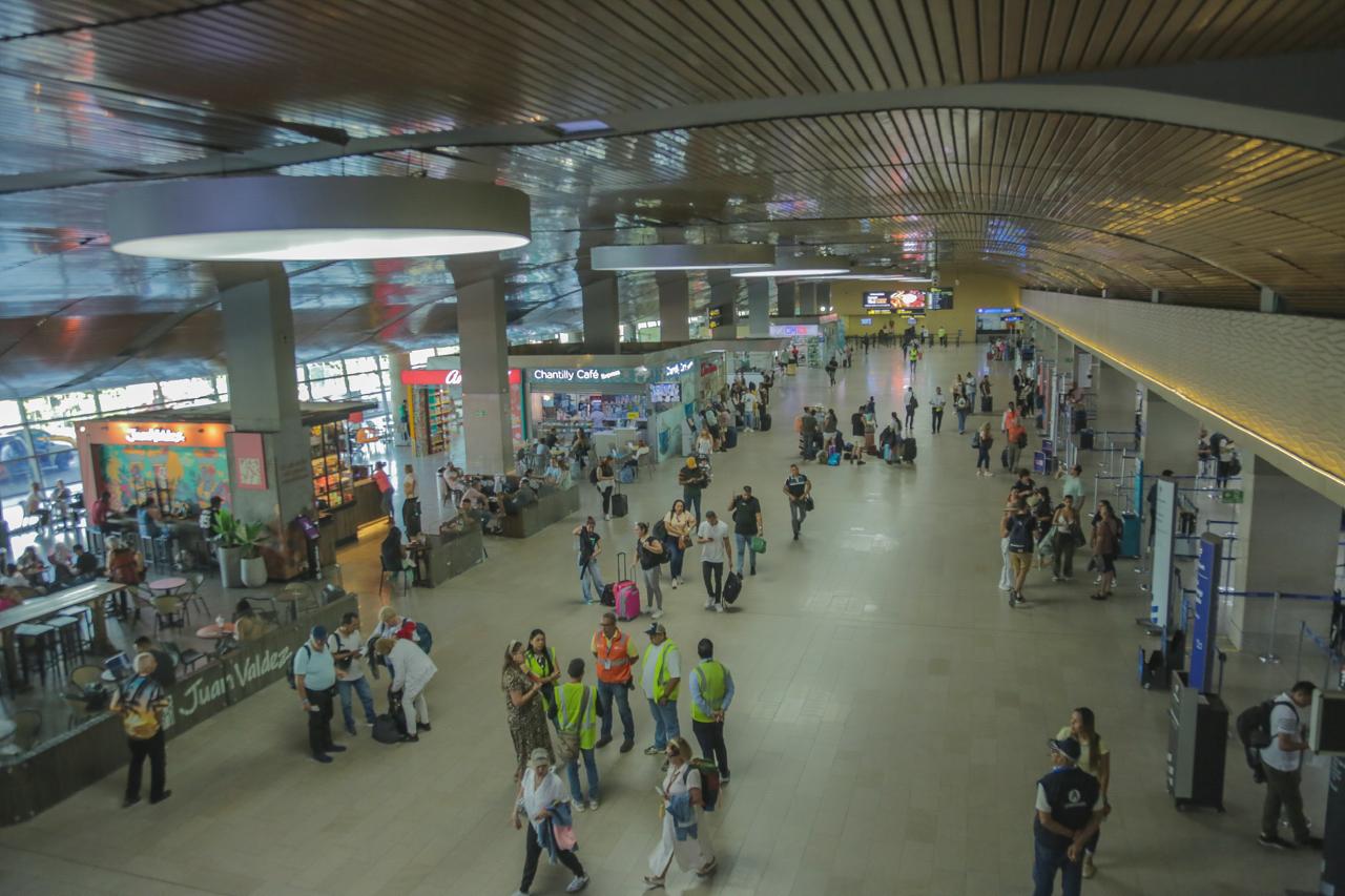 Aeronautica Civil – Certificacion Aeropuerto Cartagena (5)