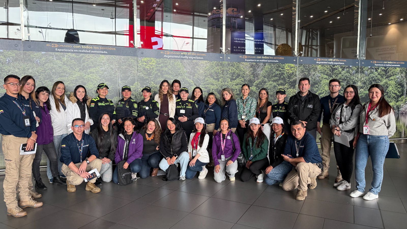 Aeropuerto El Dorado – Dia internacional de la eliminacion de la violencia contra la mujer