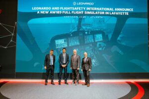 Leonardo y Flightsafety International presentaran el simulador de vuelo completo del AW189 en America