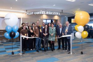 Pilot Coffee Ribbon cutting_web
