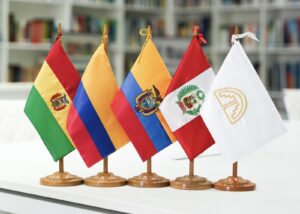 Comunidad Andina – Banderines horizontal turismo