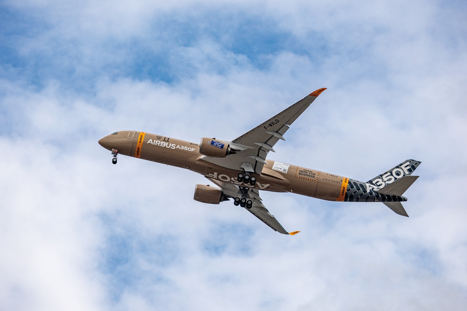 Airbus A350F – Primer vuelo