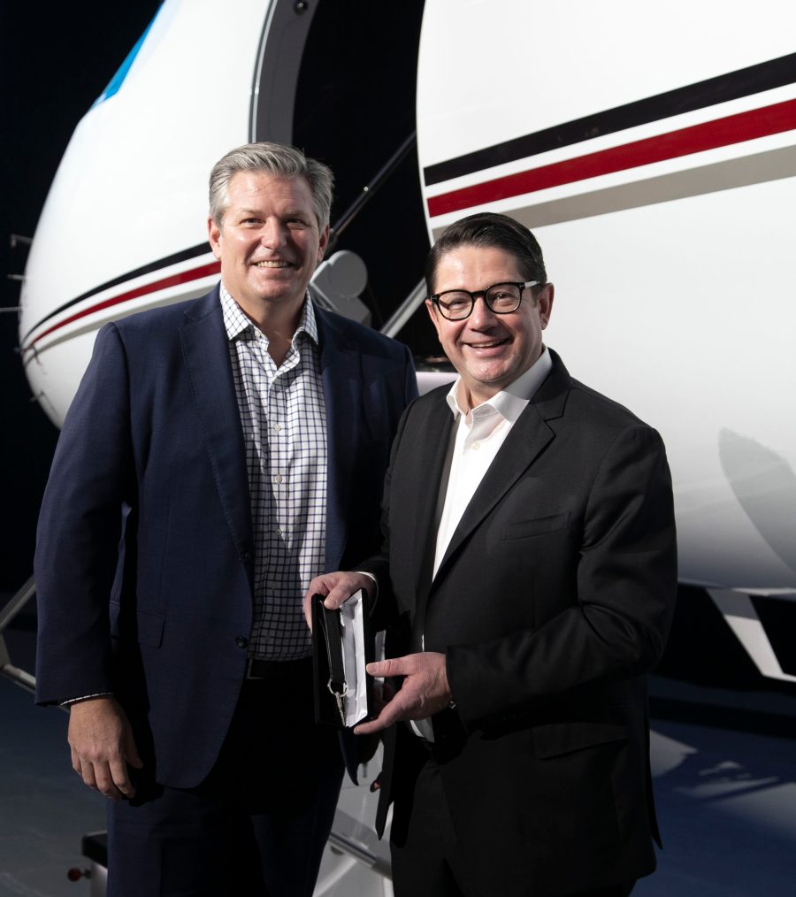 Bombardier Entrega Global 1000 Patrick_Éric_Vertical